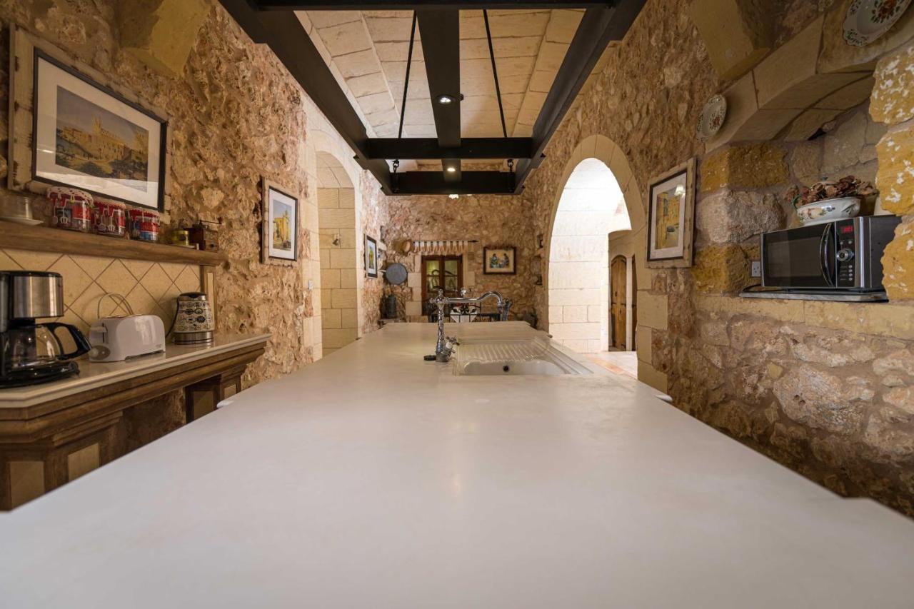 Villa Ta' Kullarina Farmhouse With Private Pool In Island Of Gozo Zebbug  Exterior foto